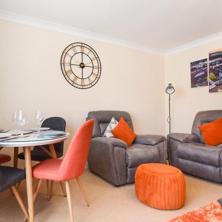Апартаменты Cosy Hub Уитби Экстерьер фото